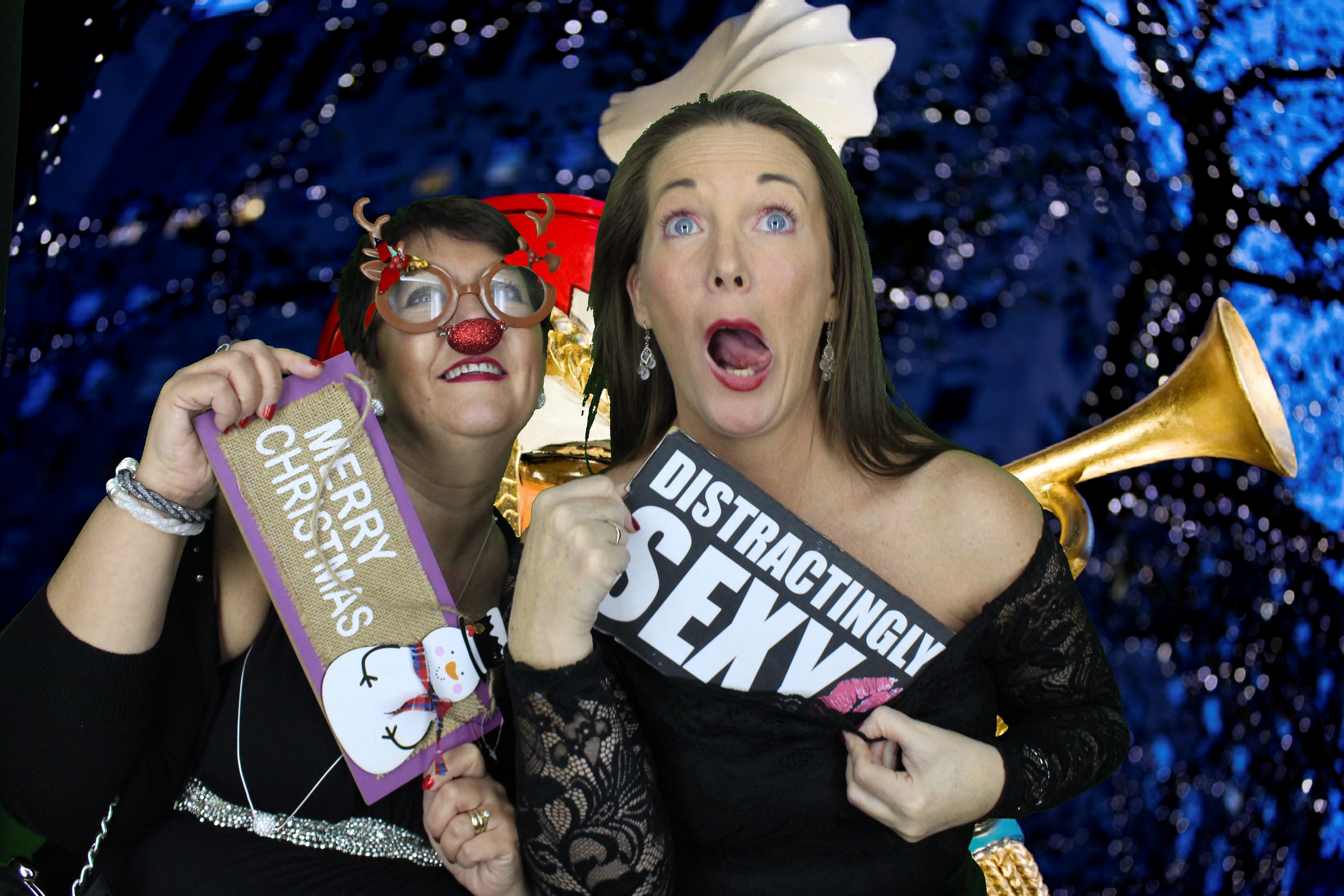 Silvermere Christmas Party  | View more photos from the event at gallery.myphotoboothexperience.co.uk/u/MyPhotoBoothExperienceLtd/Silvermere-Christmas-Party-0